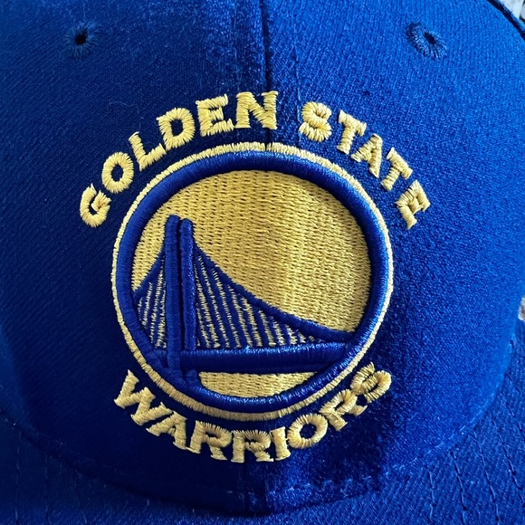 Golden State Warriors Hat 💙💛 - Picture 3 of 6